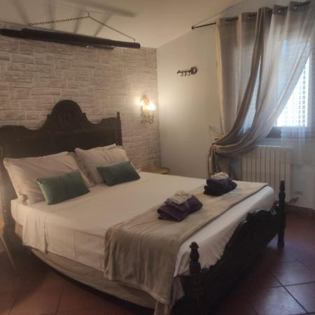Stenghe Stracche Ascoli Piceno Kamer foto